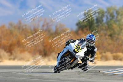 media/Jan-08-2022-SoCal Trackdays (Sat) [[1ec2777125]]/Turn 7 (1035am)/